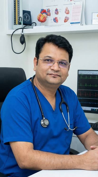 Dr Himanshu